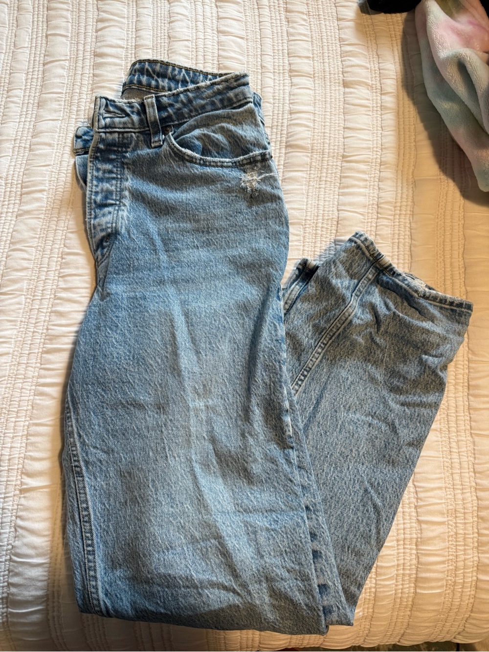 Abercrombie & Fitch Light Wash Straight-Leg Jeans curve love the dad high rise